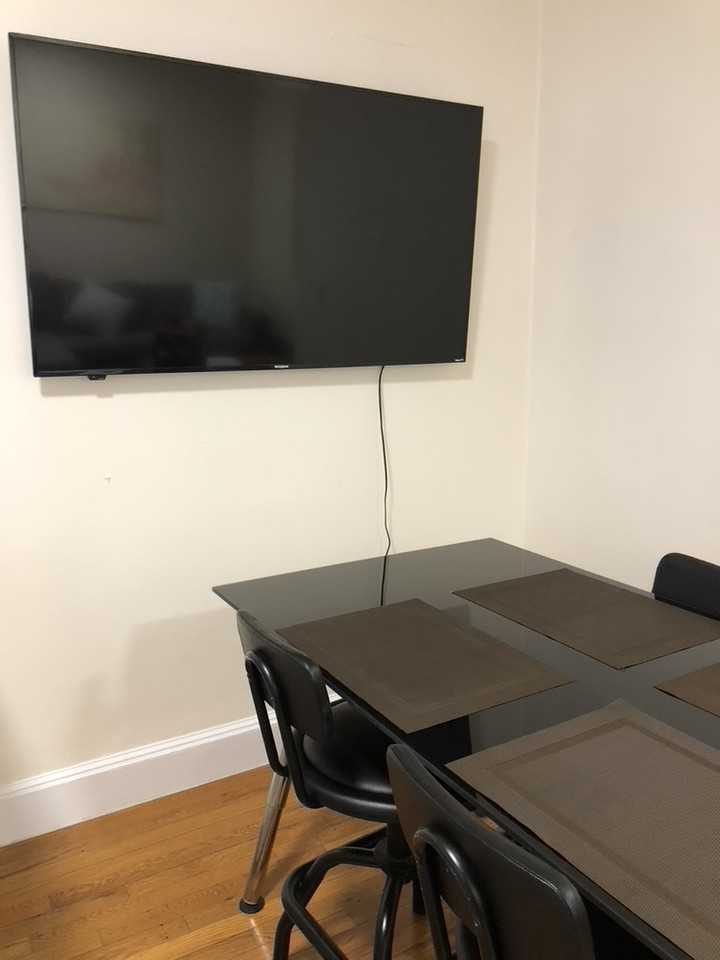 109 Strathmore Rd Apt 3 #109S3