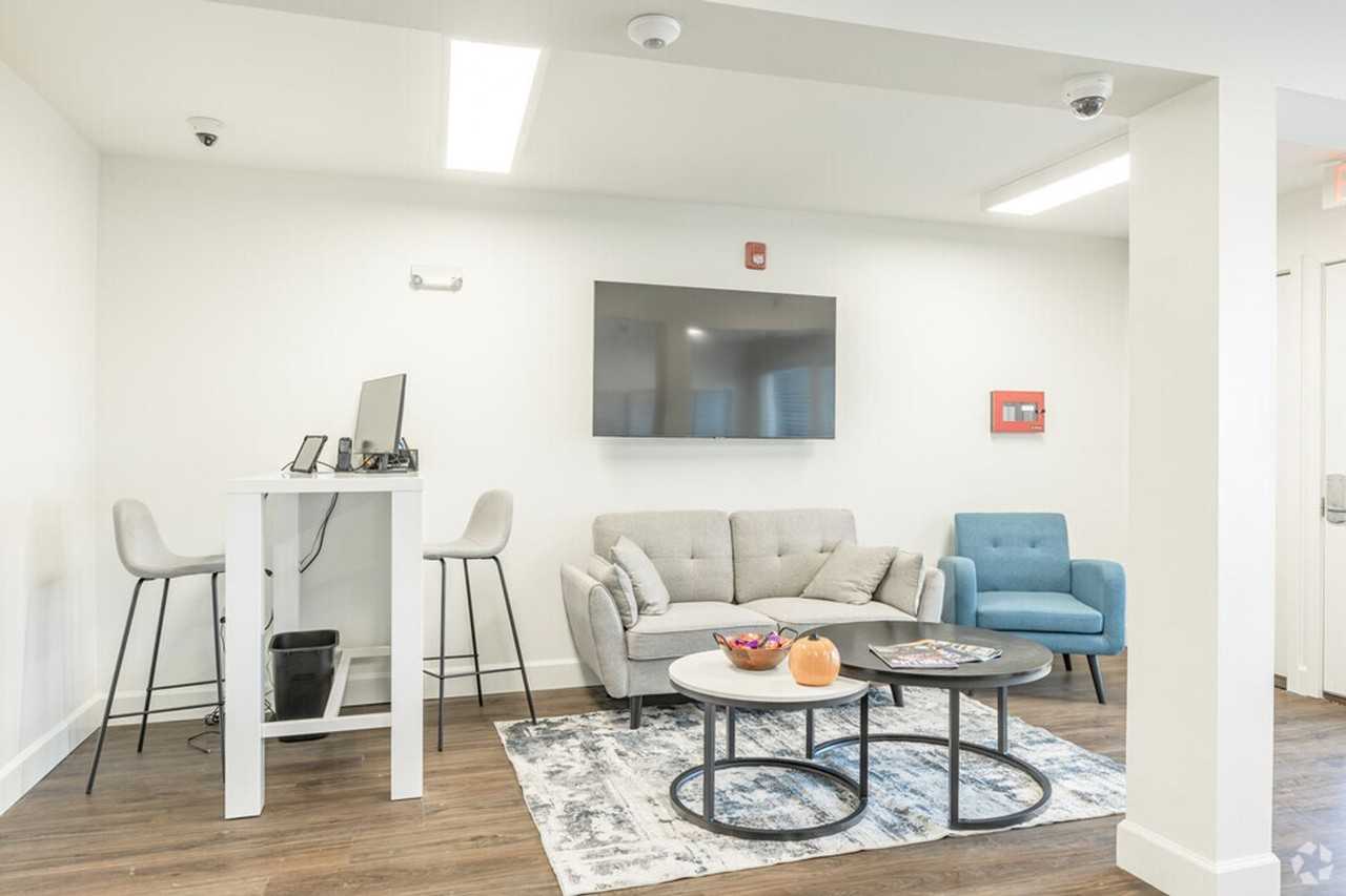 The Heights at Gateway Park - Photo 2 of 50