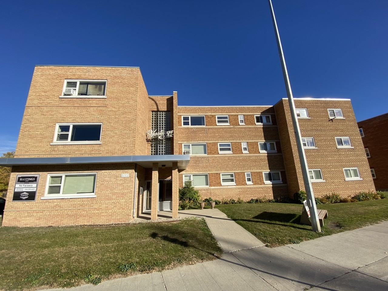 Hastings - Photo 3 of 13