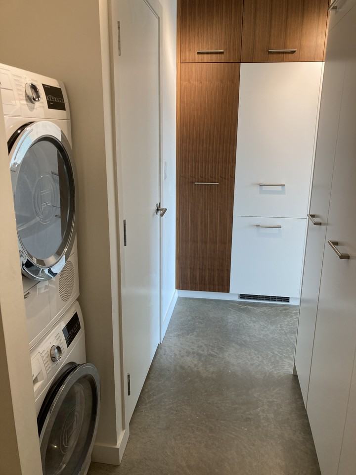 245 East Georgia Street #504 - Photo 5 of 11