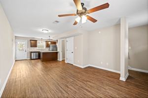featured image of 1560 E Knollwood Cir