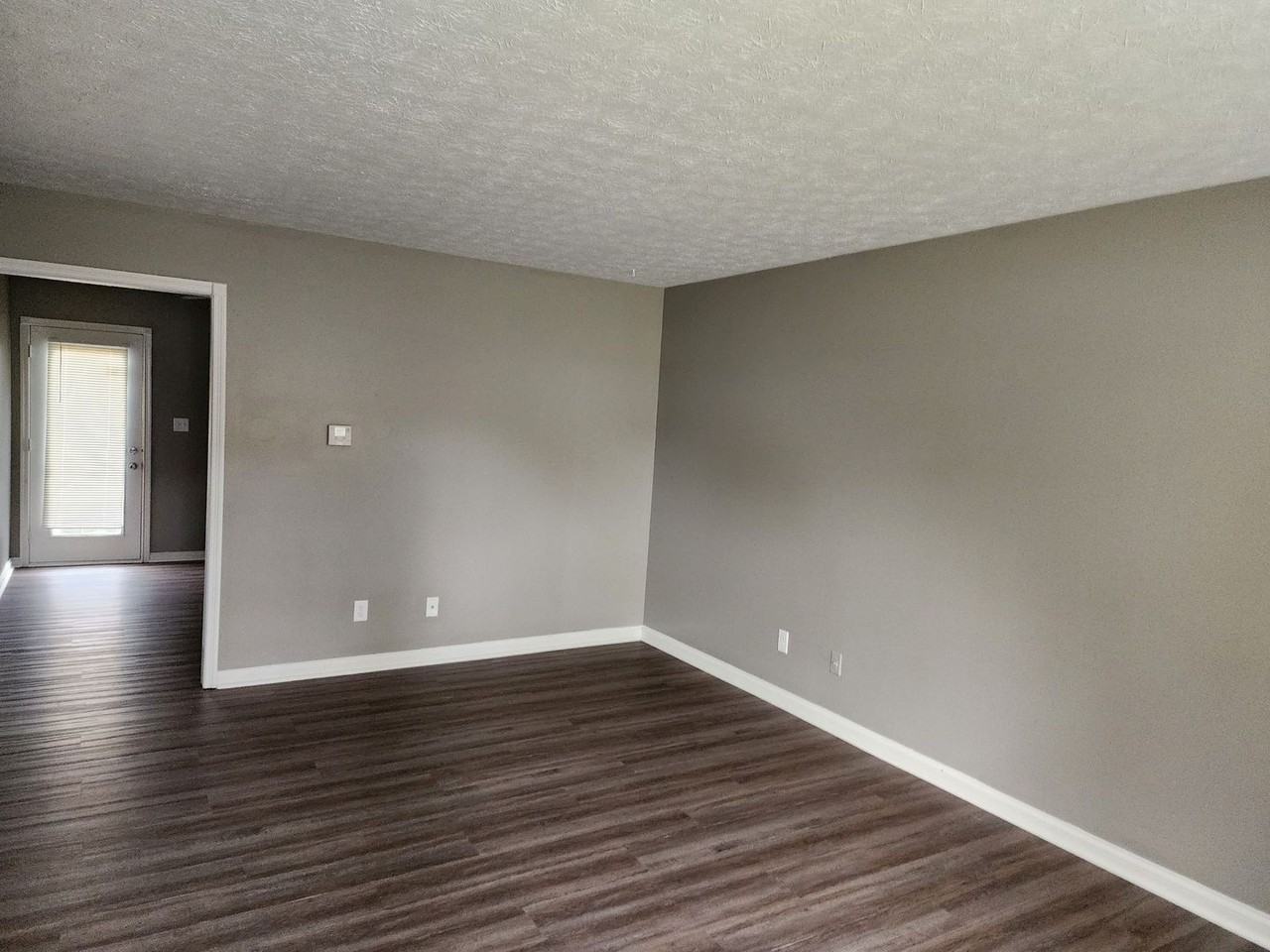 1803 Kraig Dr - Photo 2 of 6