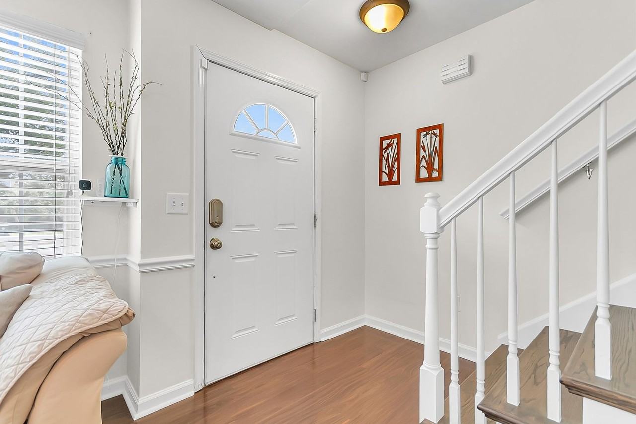 799 Harbor Place Dr - Photo 6 of 36