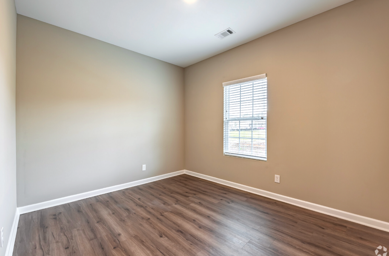 Club Villas Apartments -1 - Photo 3 of 11