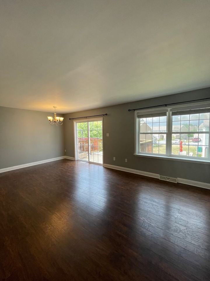 278 Cedar Holw - Photo 2 of 16