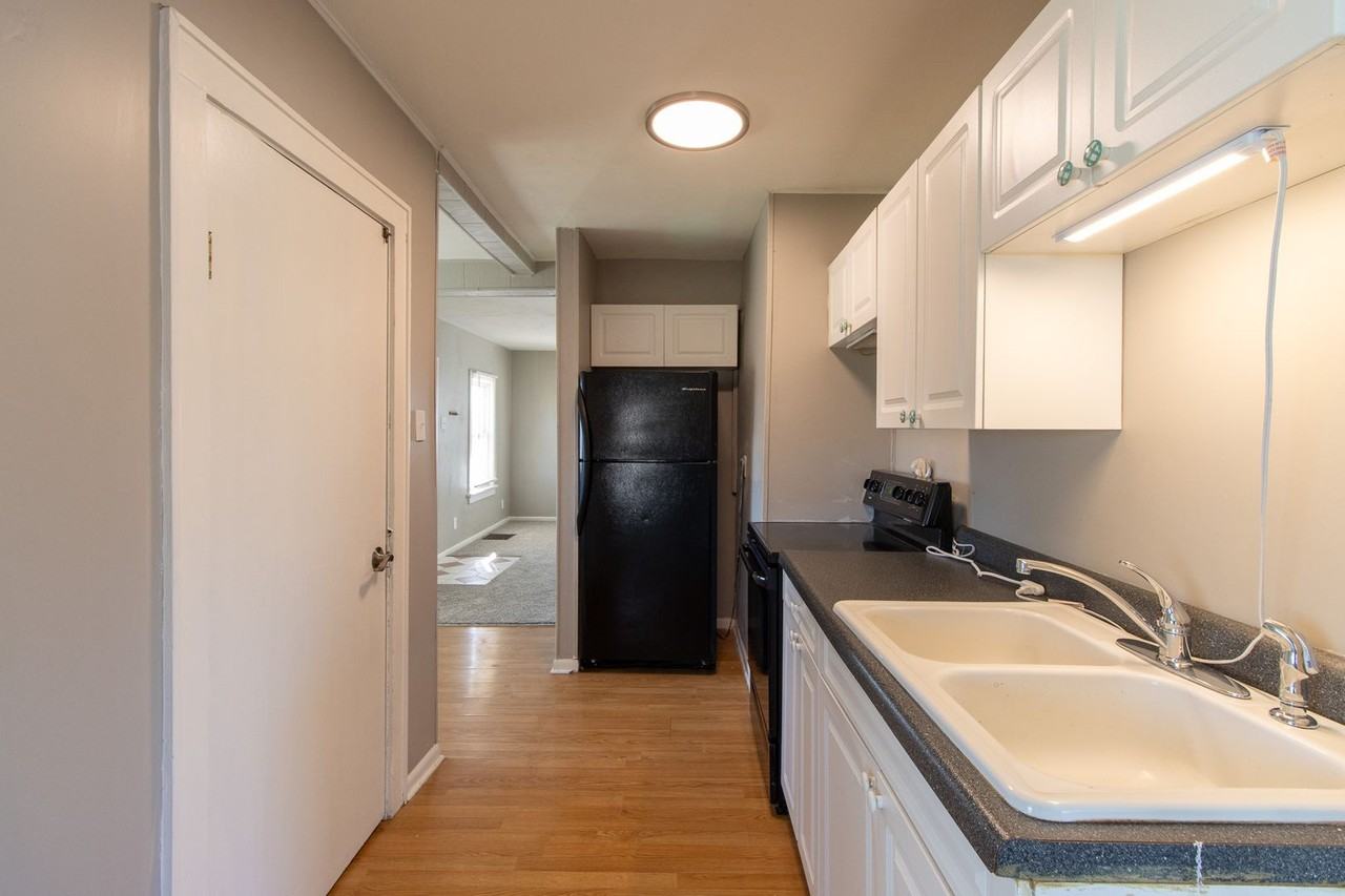 3409 Brown Station Rd - Photo 3 of 18