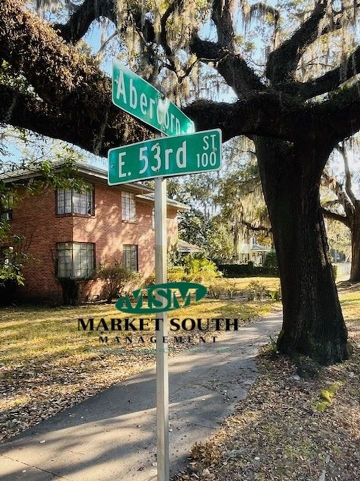 102 E 53rd St - Photo 7 of 32