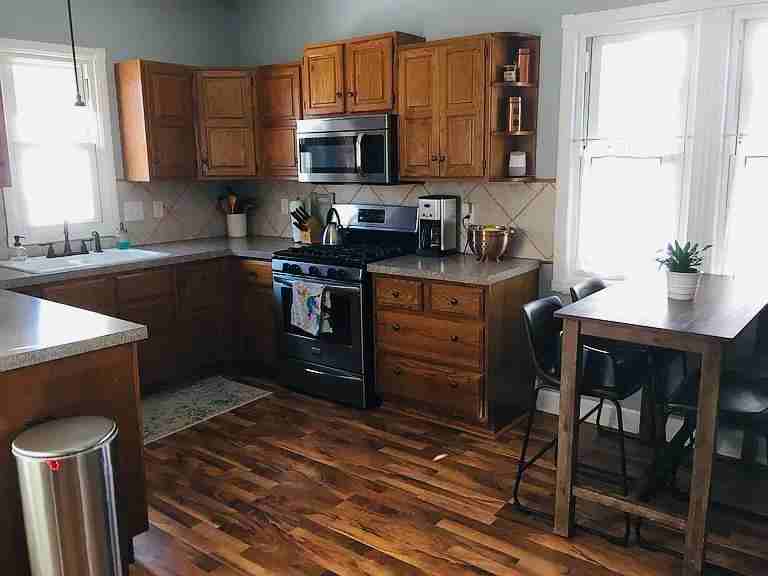 296 W 15th St - Photo 3 of 7