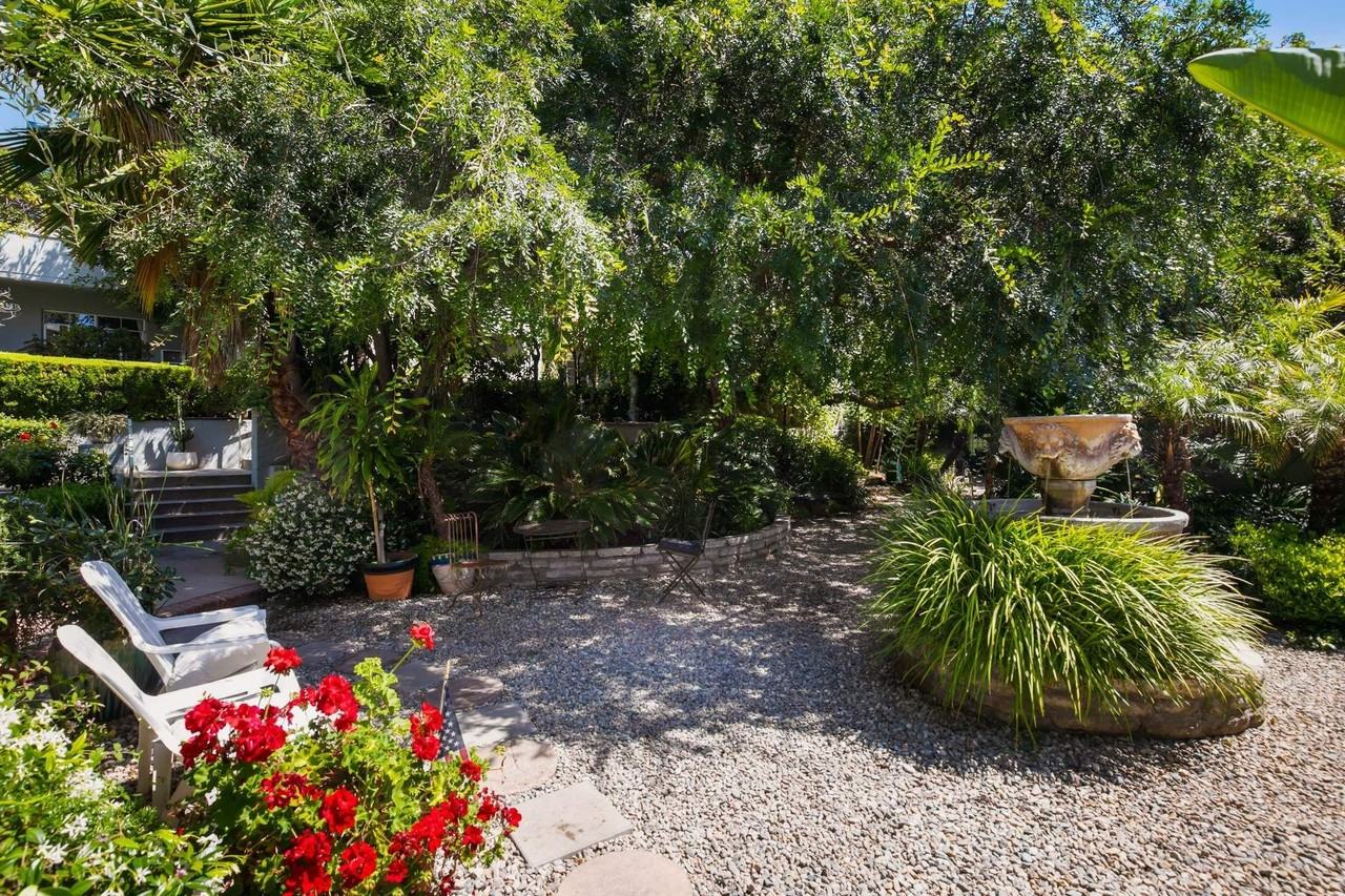 1323 N Olive Dr #33D - Photo 4 of 19