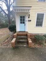 featured image of 206 E Calhoun St #B