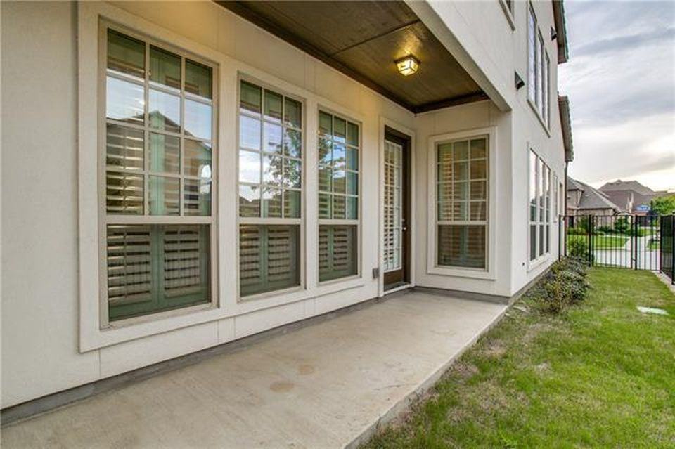 432 Loma Alta Dr #NA - Photo 3 of 26