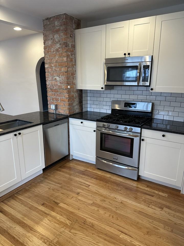 20 5th St - Photo 2 of 26