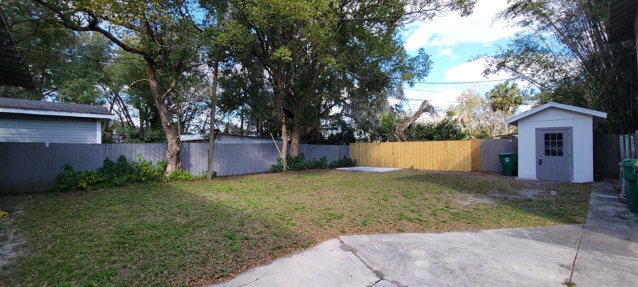 135 South Stone Street - Photo 3 of 19