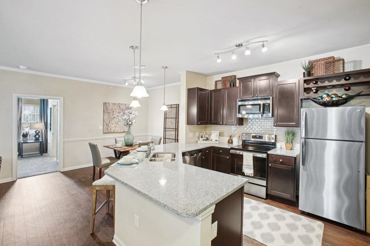 Grove at Shadow Green Apartments - Photo 2 of 39