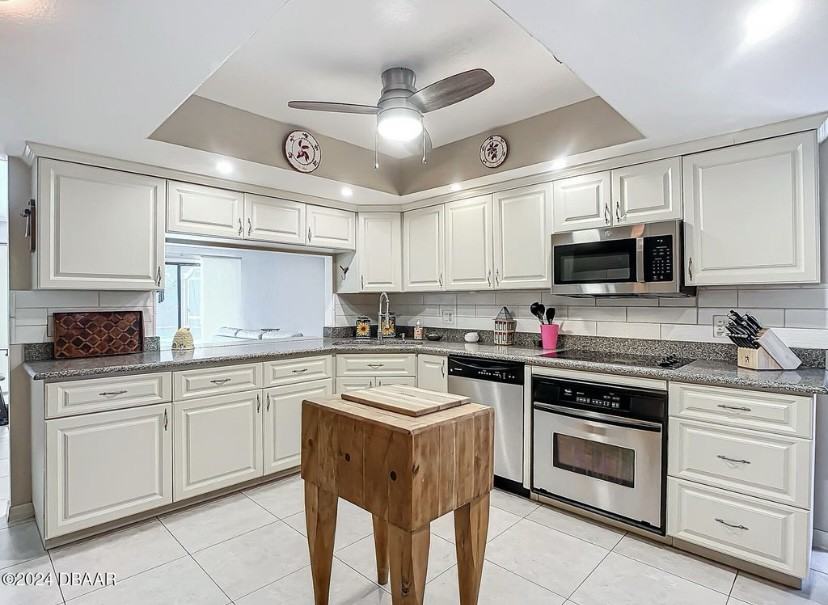 124 Cunningham Drive - Photo 3 of 8