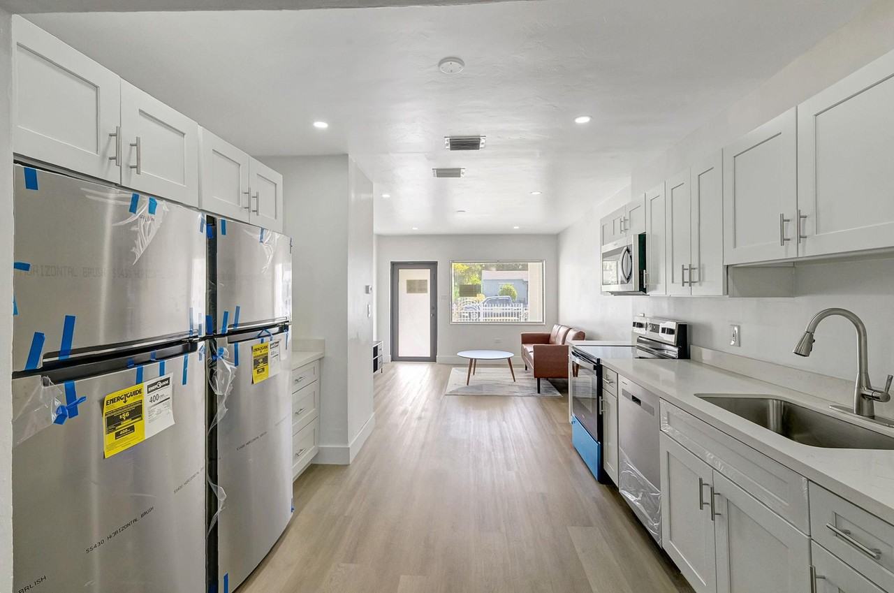 Nw 51st St - Photo 5 of 11