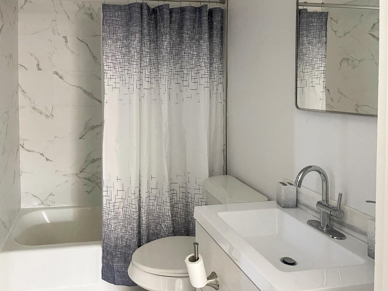 8th Ave - Photo 3 of 8