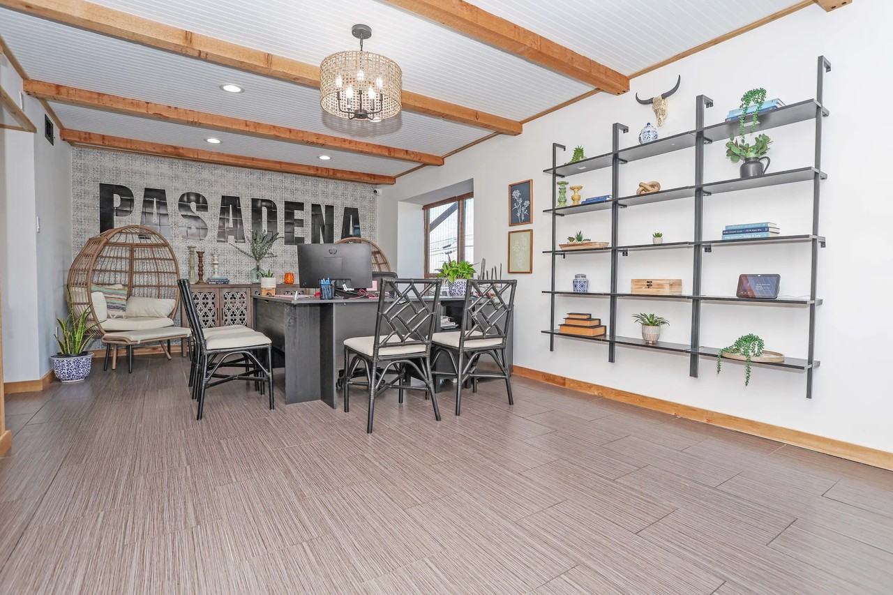 Pasadena Apartments - Photo 5 of 36