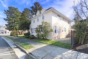 featured image of 7401 Ventnor Ave