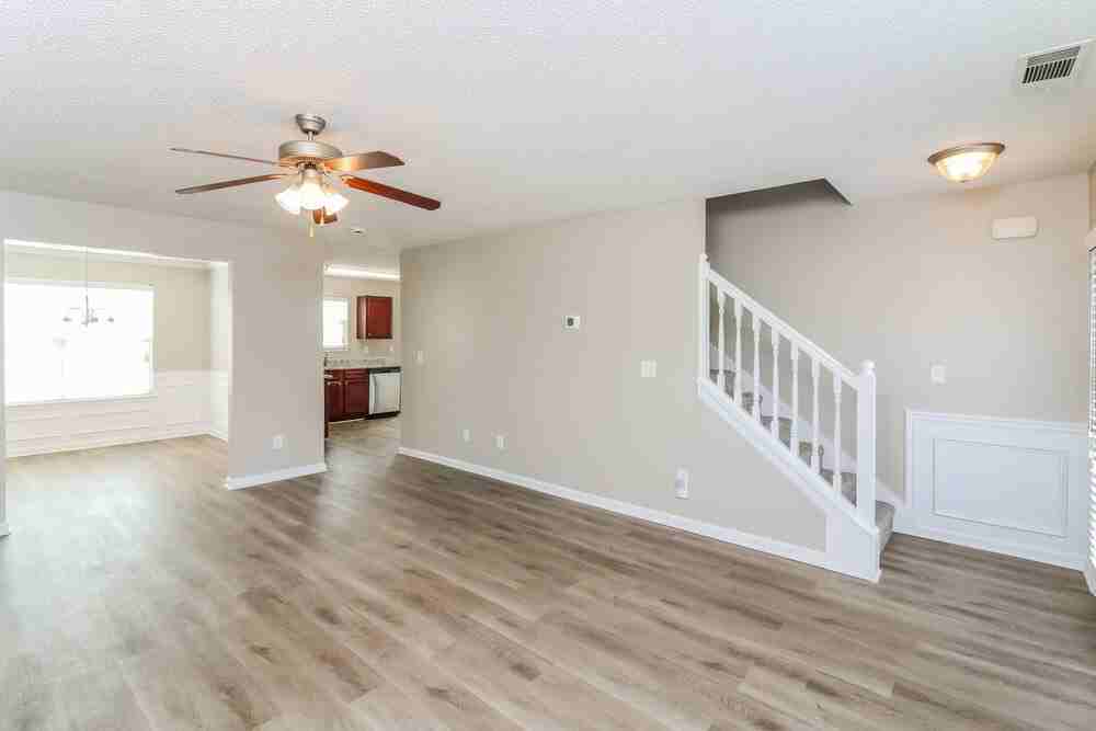 6981 Borowood Ln - Photo 6 of 17