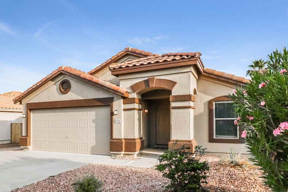 10514 W Angels Ln - Photo 3 of 16