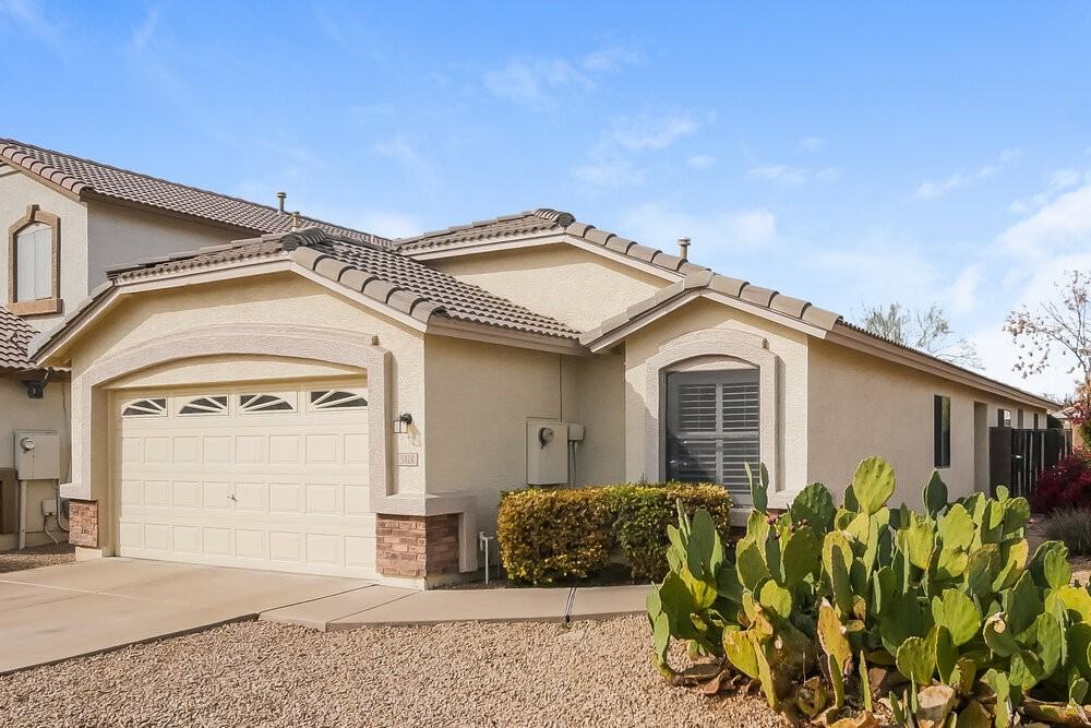 3424 East Wahalla Lane - Photo 3 of 16