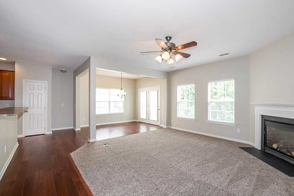 3809 Caldwell Ridge Pkwy - Photo 3 of 17