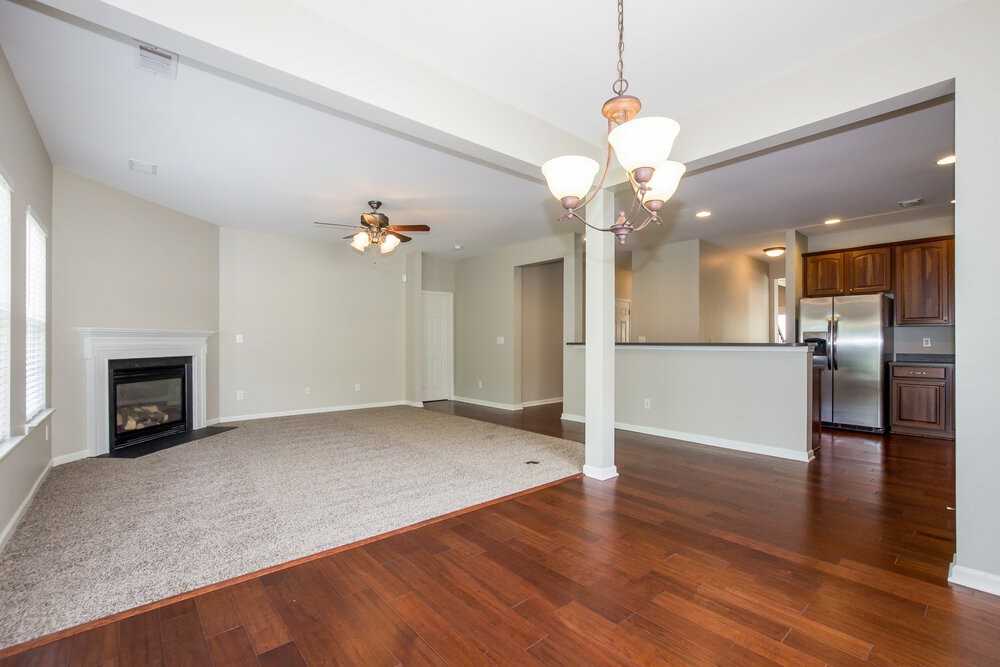 3809 Caldwell Ridge Pkwy - Photo 4 of 17