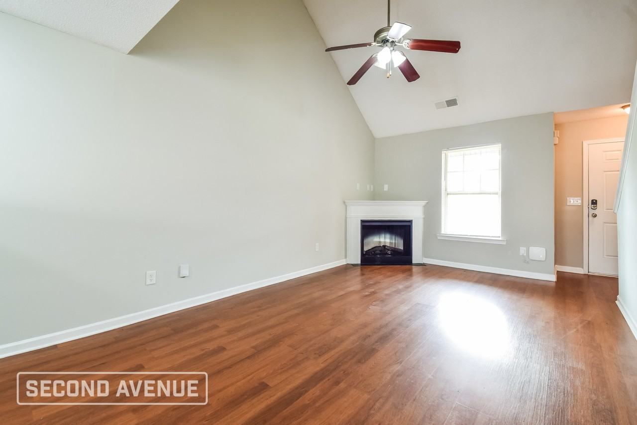 203 Ben Lane - Photo 4 of 31