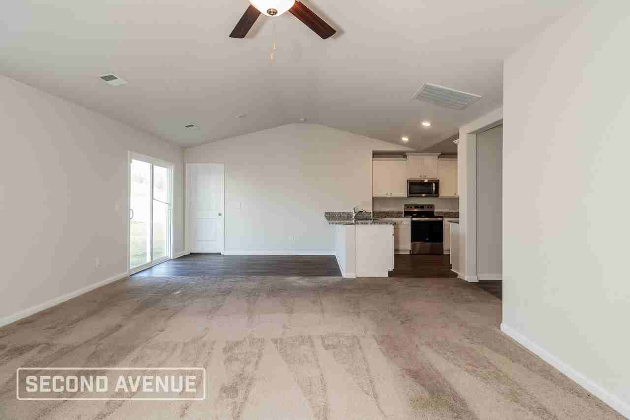 411 Misty Knoll Dr - Photo 5 of 22