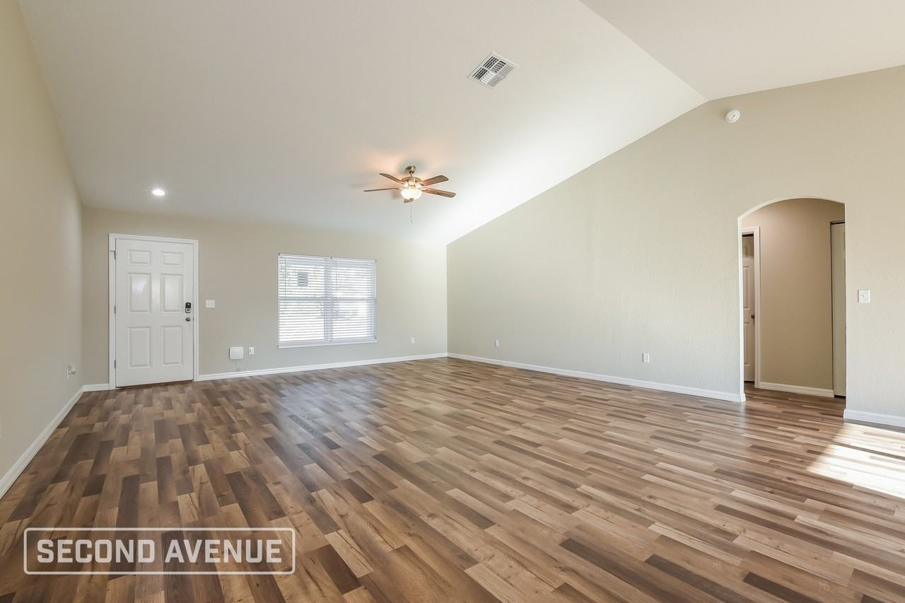 5360 Sw 164th Street Rd - Photo 5 of 26