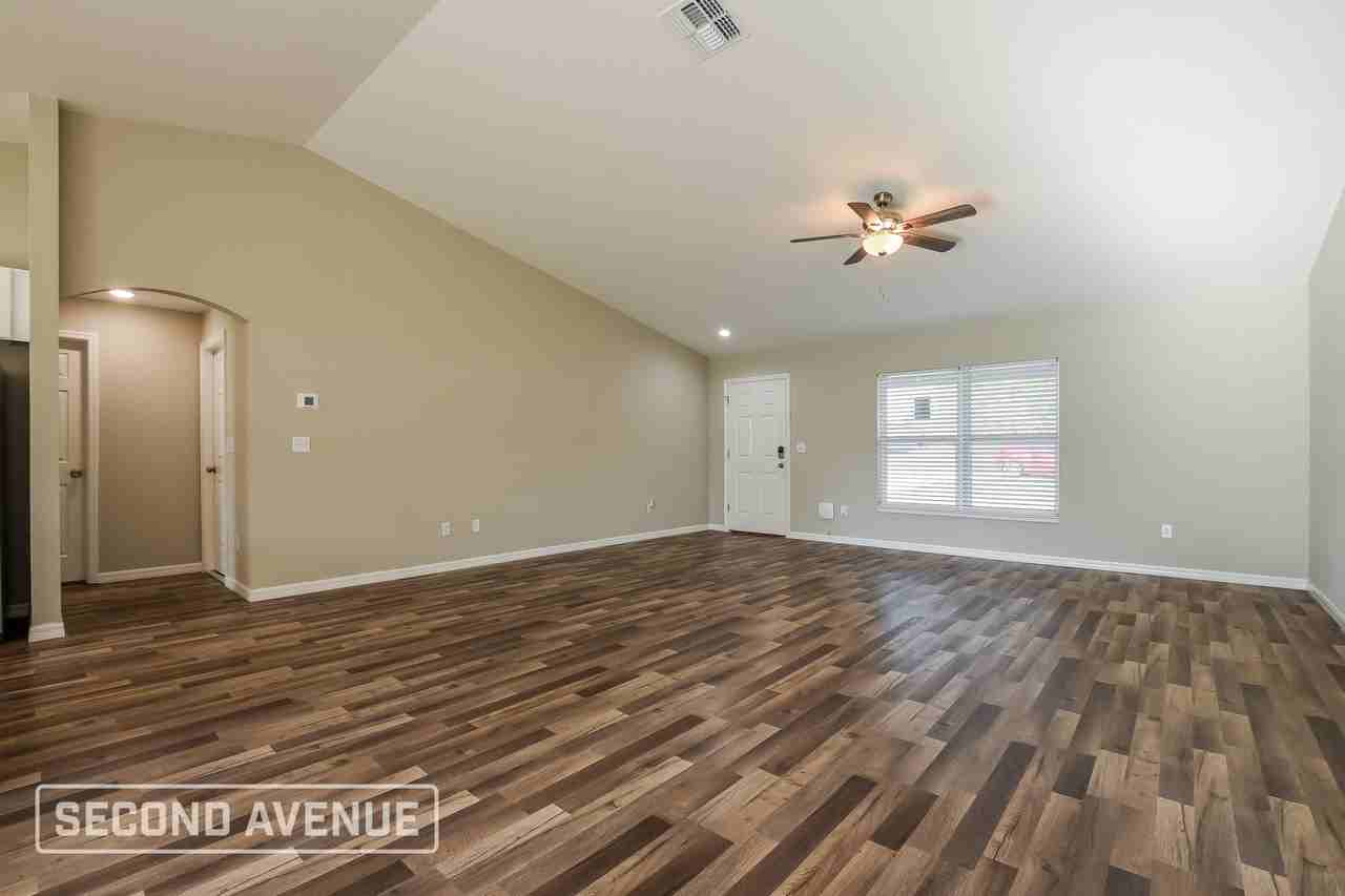 5360 Sw 164th Street Rd - Photo 6 of 26