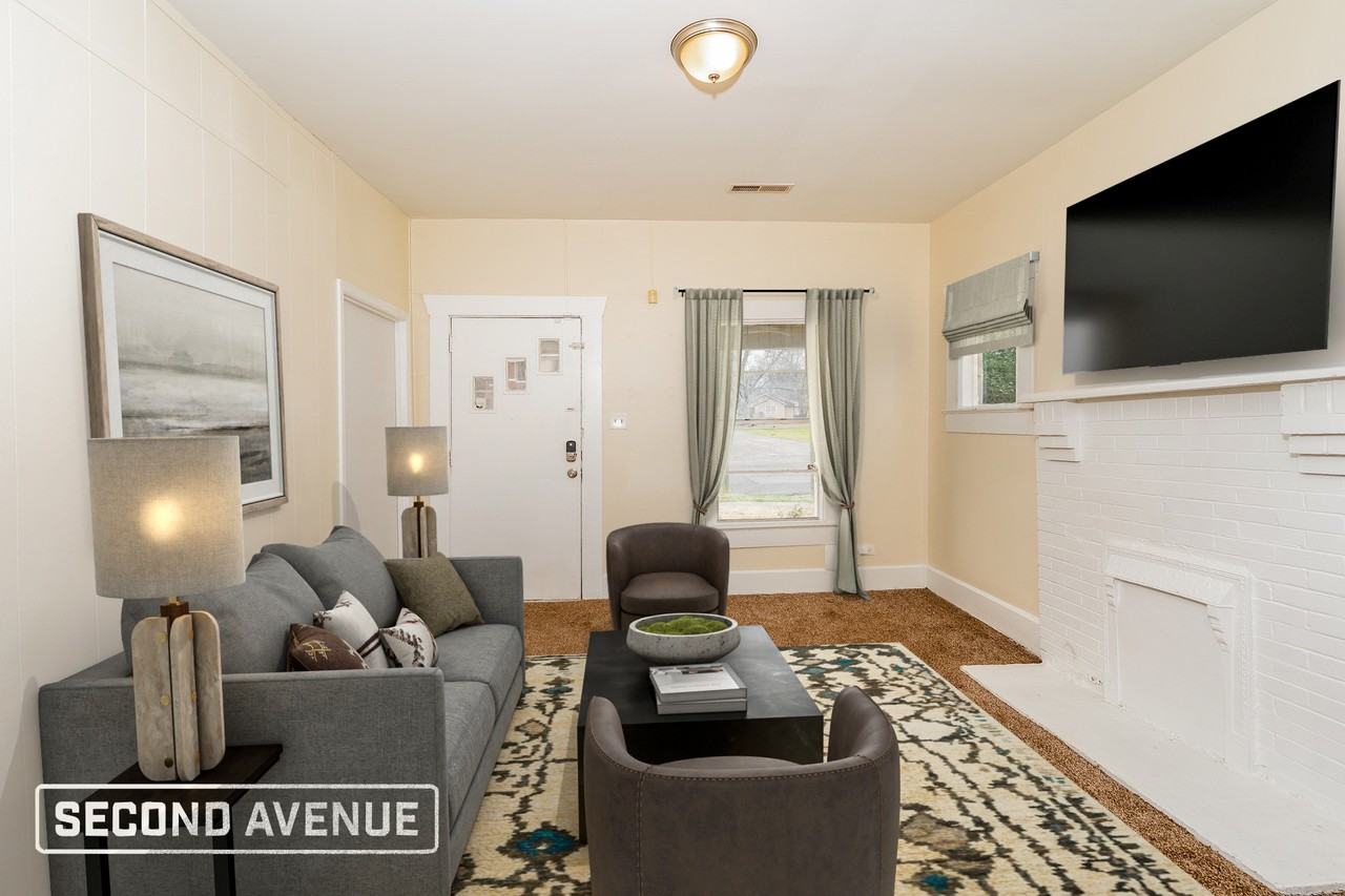 3201 Avenue E - Photo 2 of 27