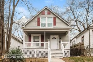 featured image of 2632 Cypress Ave