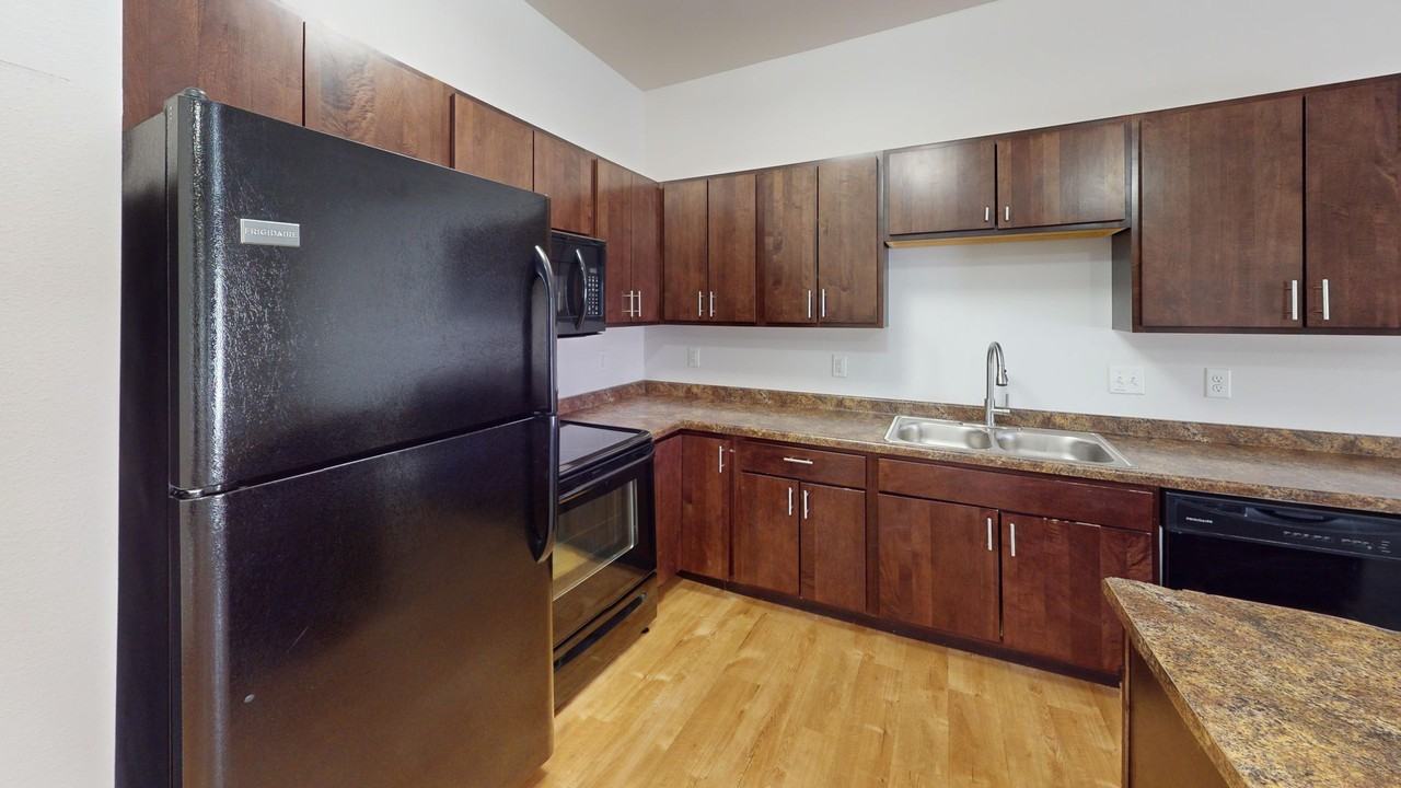 Cascades Apartments - Photo 3 of 50