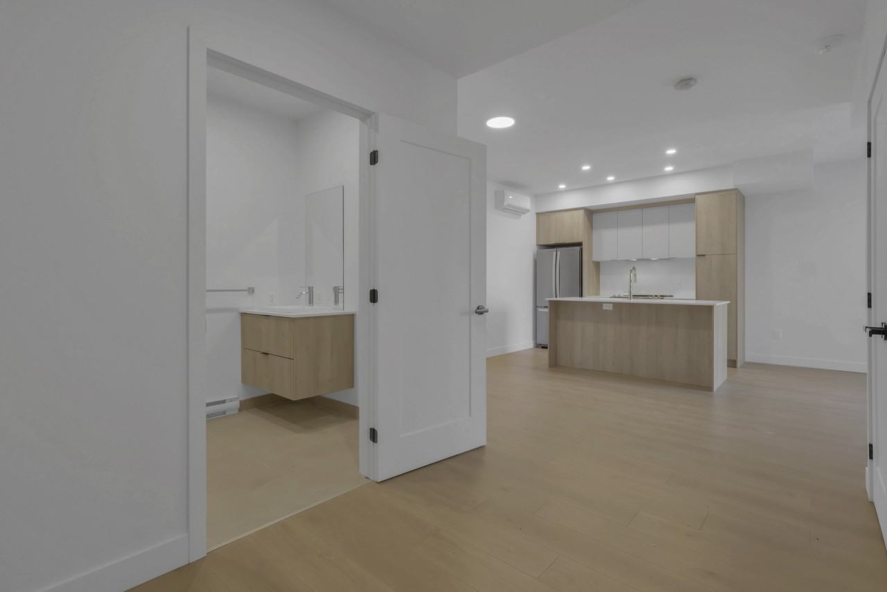 Grace Condos - Photo 3 of 47