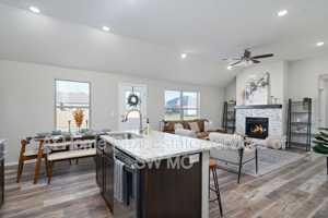 featured image of 210 E Rosalie St