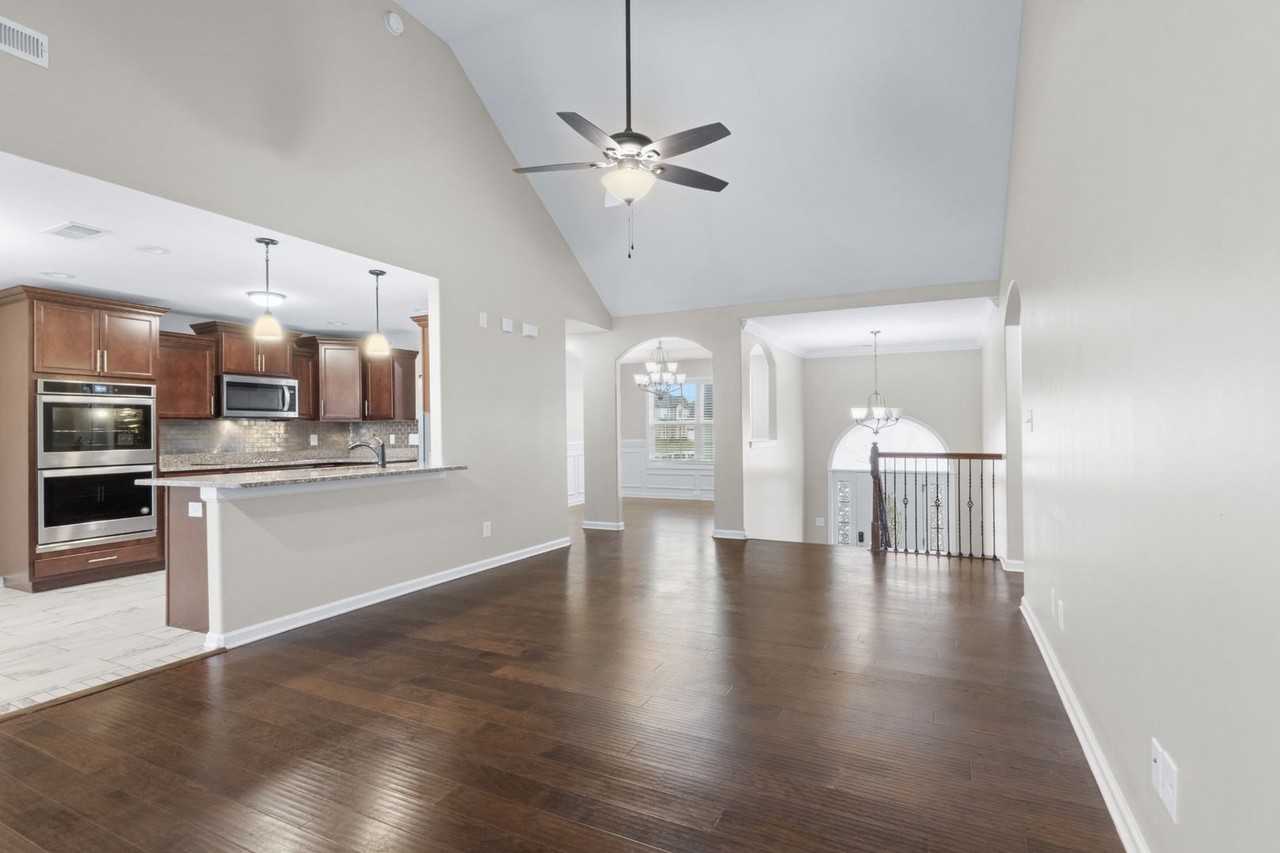 522 Low Country Ct - Photo 3 of 41
