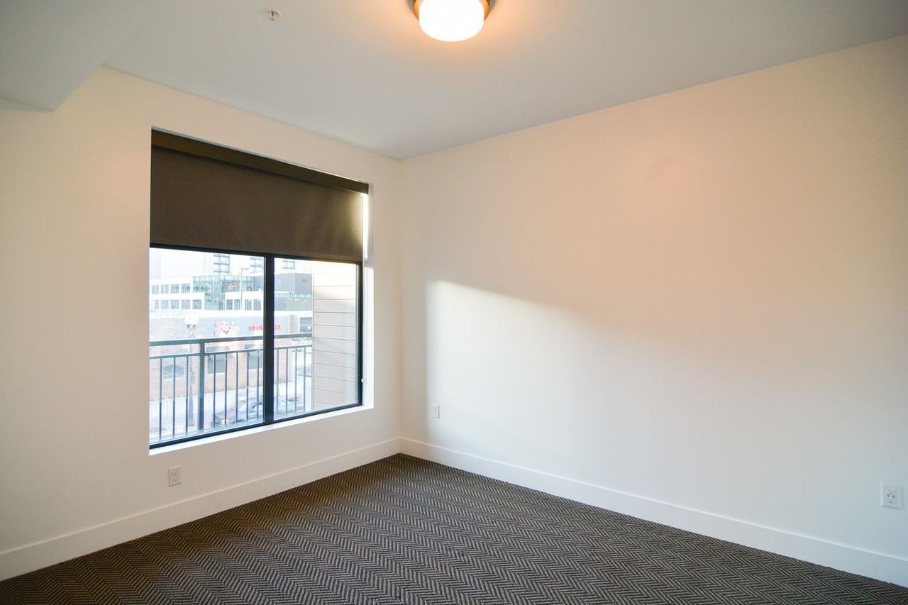 Capitol Place Apartments - Photo 6 of 8