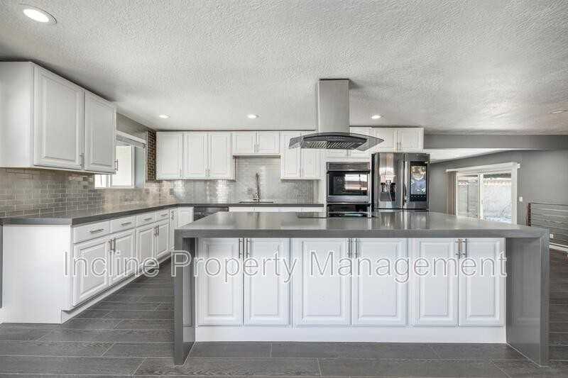 3882 S Lee Maur St - Photo 4 of 13