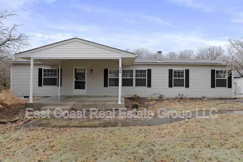 9706 Crabapple Ln - Photo 2 of 43