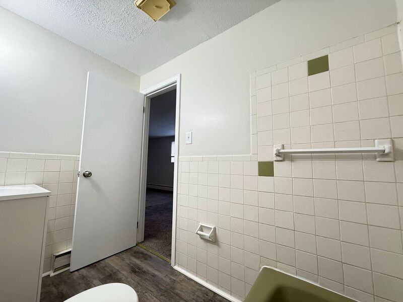 130 English Village Rd #103 - Photo 3 of 12