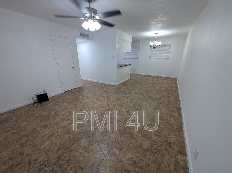 309 Vincent Ct Nw - Photo 3 of 26