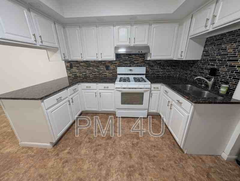 309 Vincent Ct Nw - Photo 7 of 26