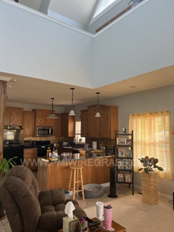 308 Riverview Ct - Photo 3 of 50