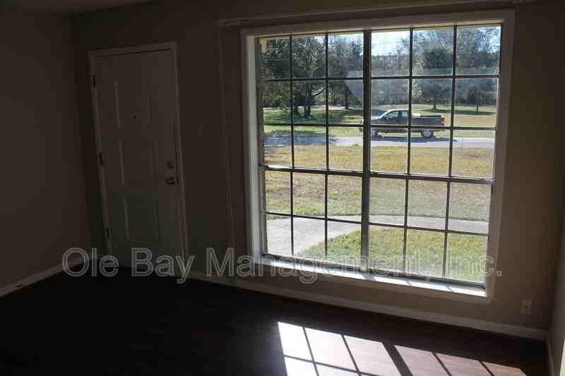 24 Bethel Forest Dr S - Photo 2 of 13
