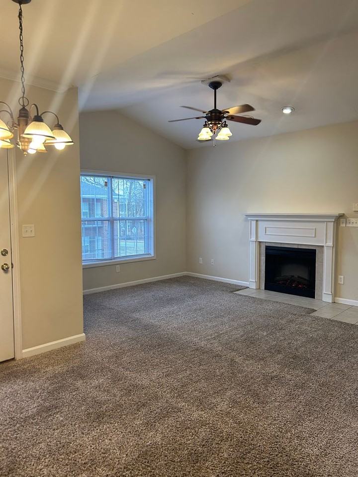 Nick's Landing - Photo 5 of 12