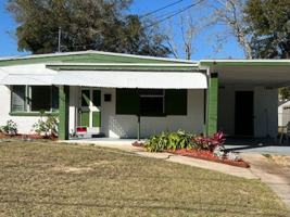 featured image of 6 Christopher St