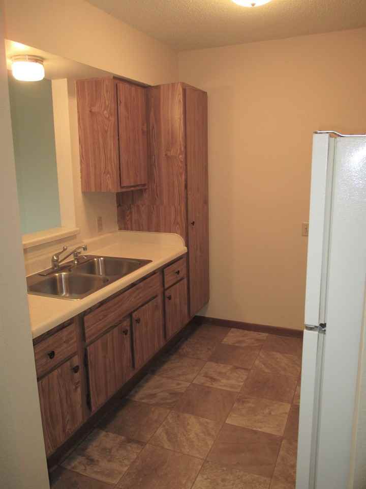 Heritage Apartments - Morris - Photo 3 of 13