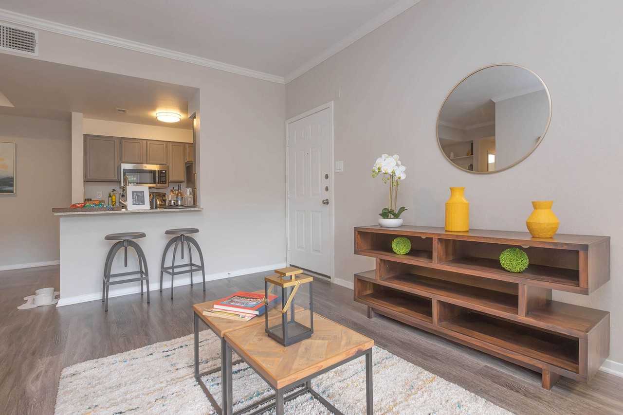 Contigo Westover Hills - Photo 2 of 37